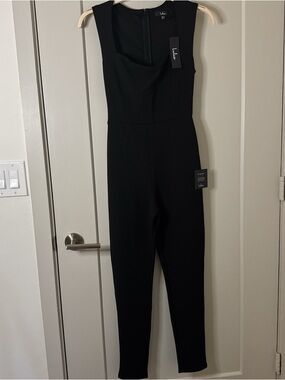 Lulu's Black Sleeveless Tailored Jumpsuit Romper